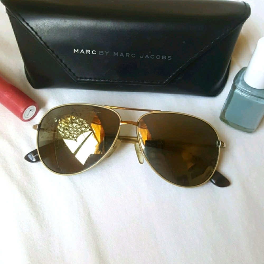 marc jacobs • aviator sunglasses
